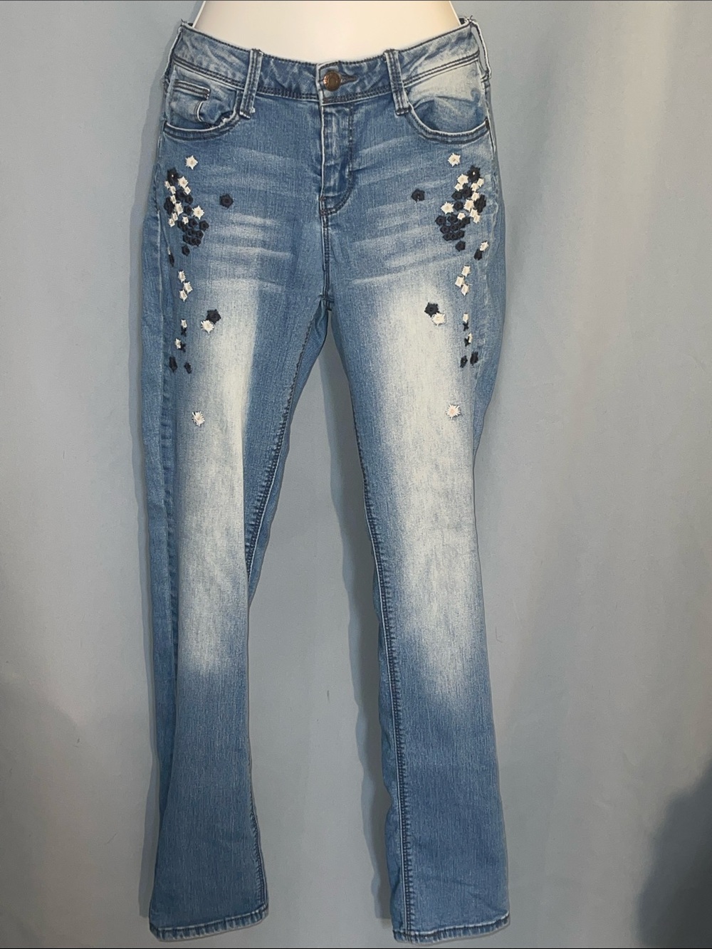 Light Blue Straight-Leg Jeans with Sequin Embellishment